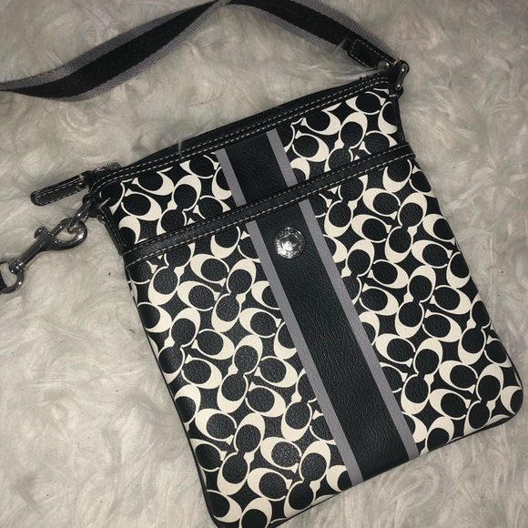 Coach black & white crossbody bag - Picture 1 of 3